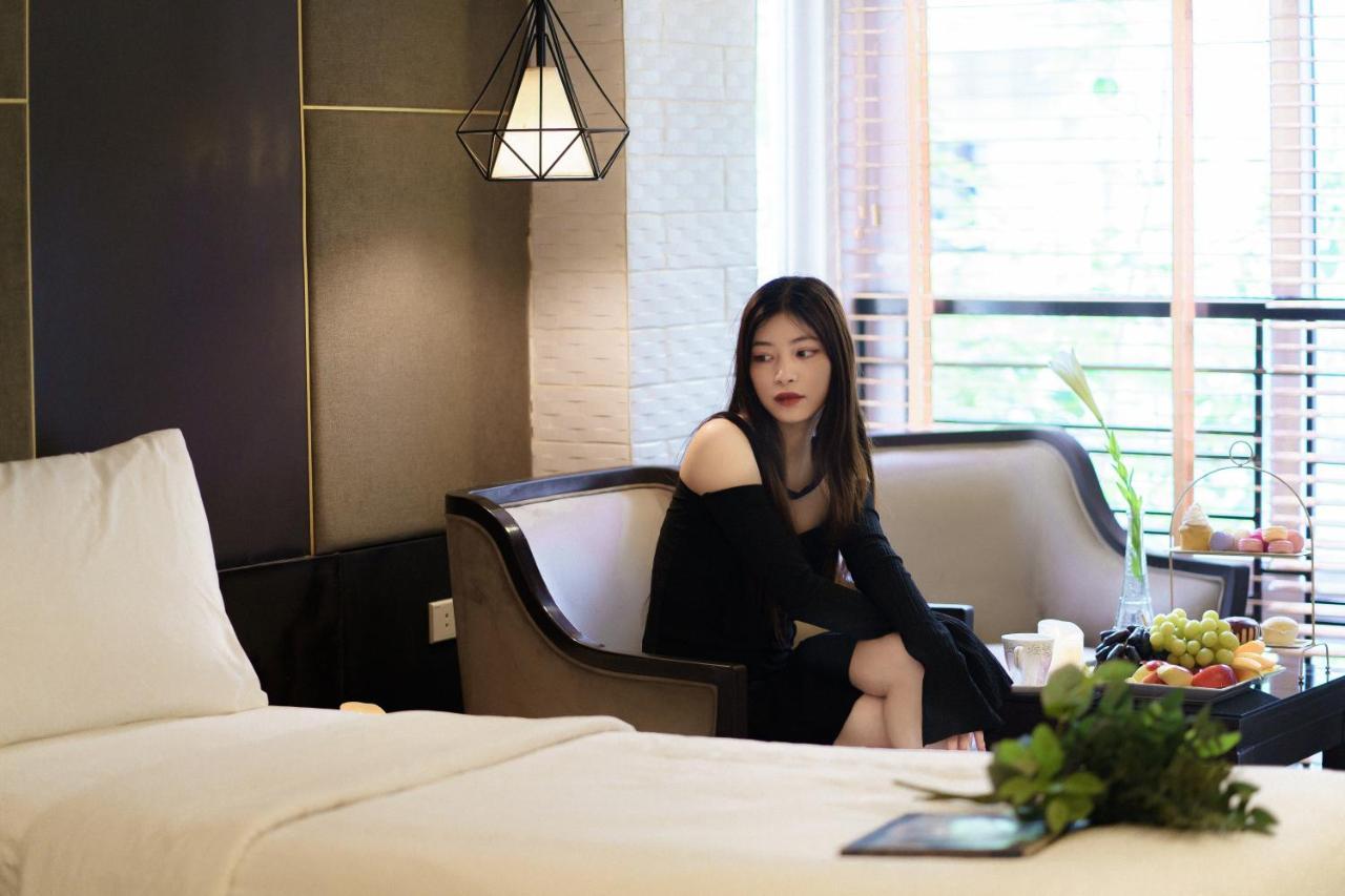 Keypad Hotel - 24 Hang Ga ハノイ市 エクステリア 写真